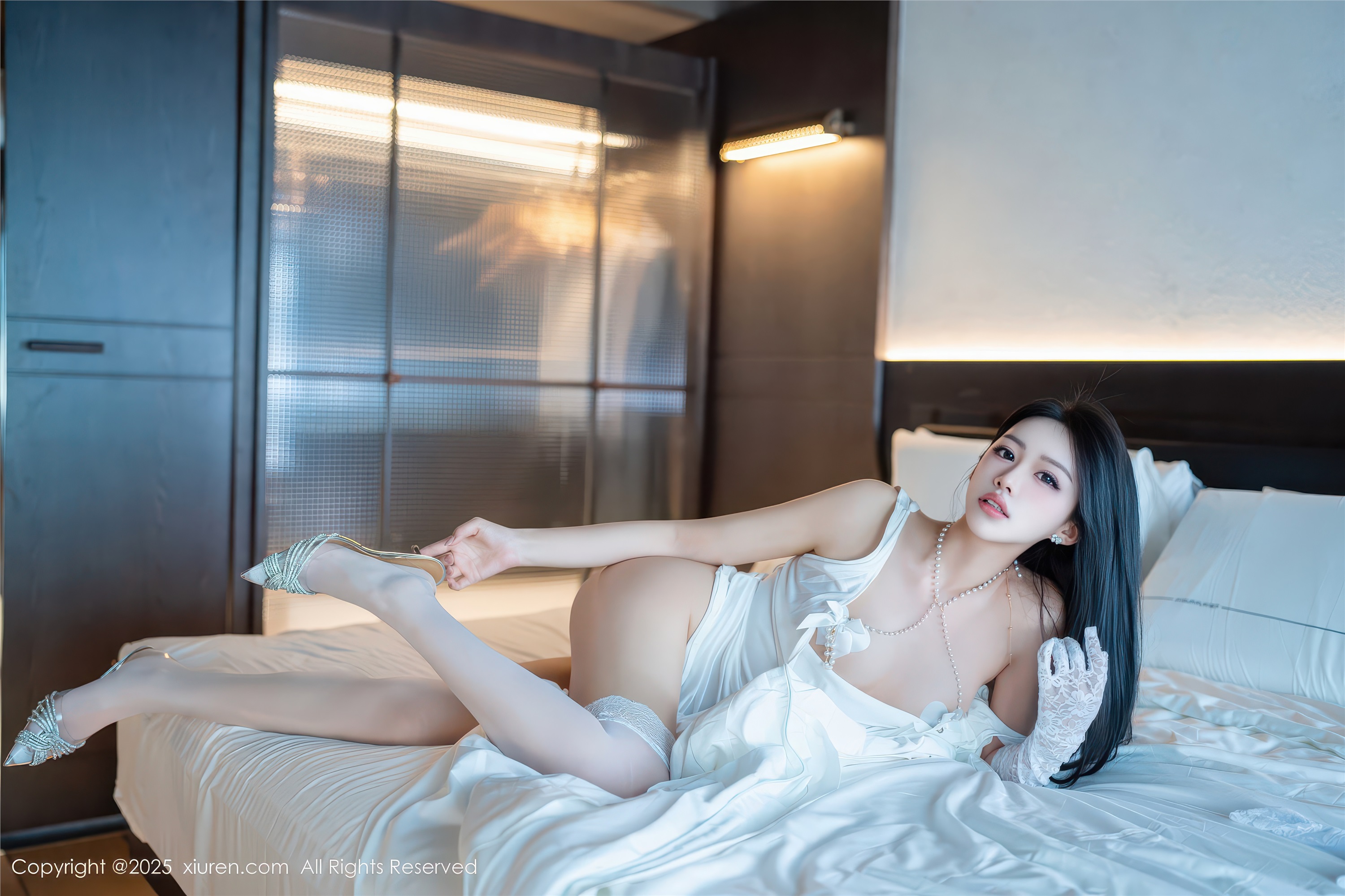 Xiuren秀人网 2025.12.18 NO.11124 shelly诗莉